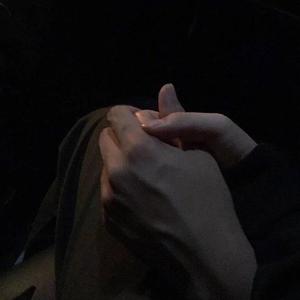 狠狠地挺进千仞雪的小穴
